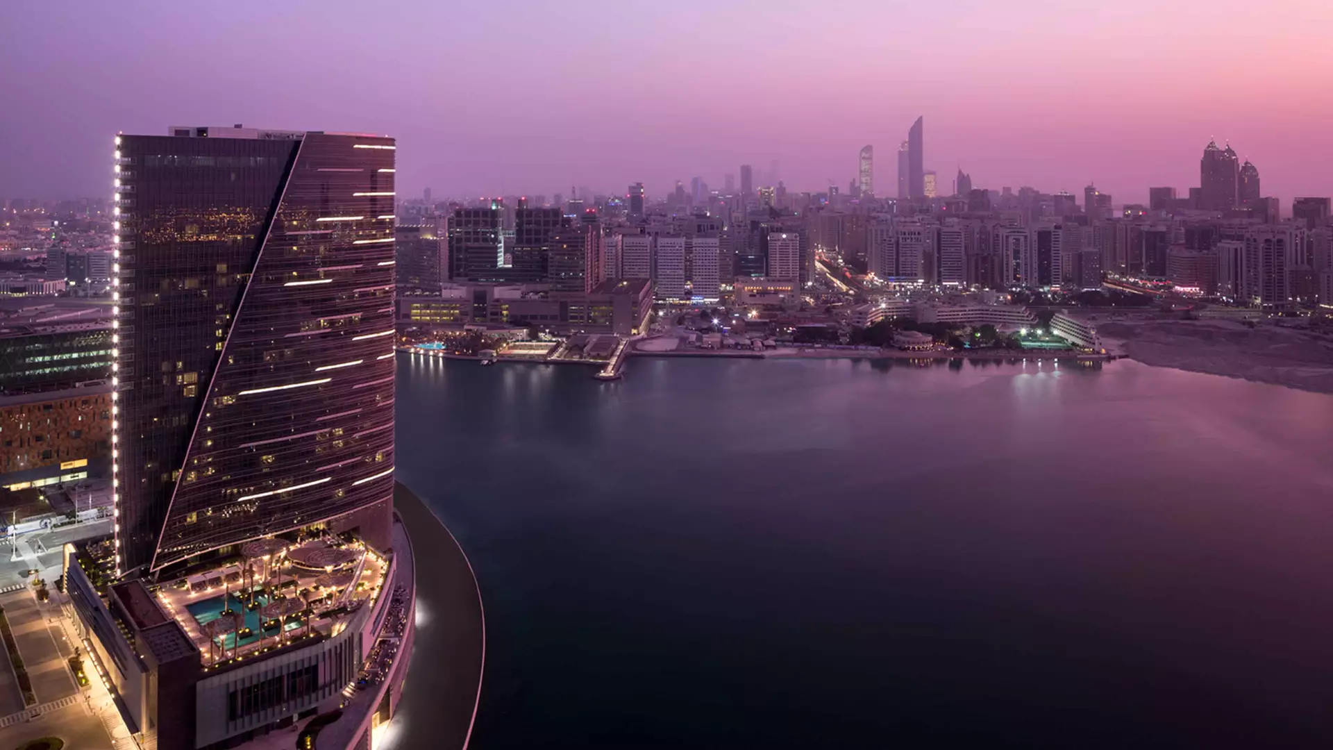 A central island with a cosmopolitan edge